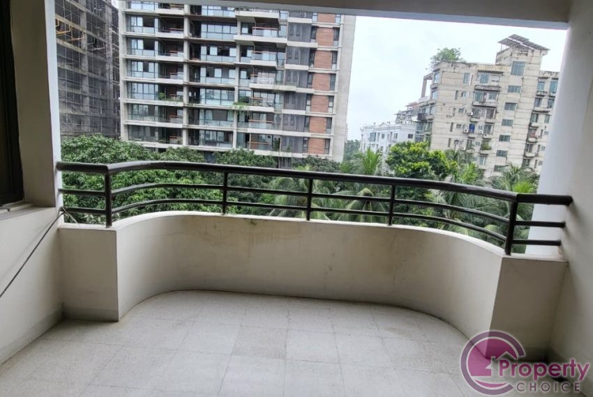 WhatsApp Image 2025-09-23 at 2.33.02 PM (1)